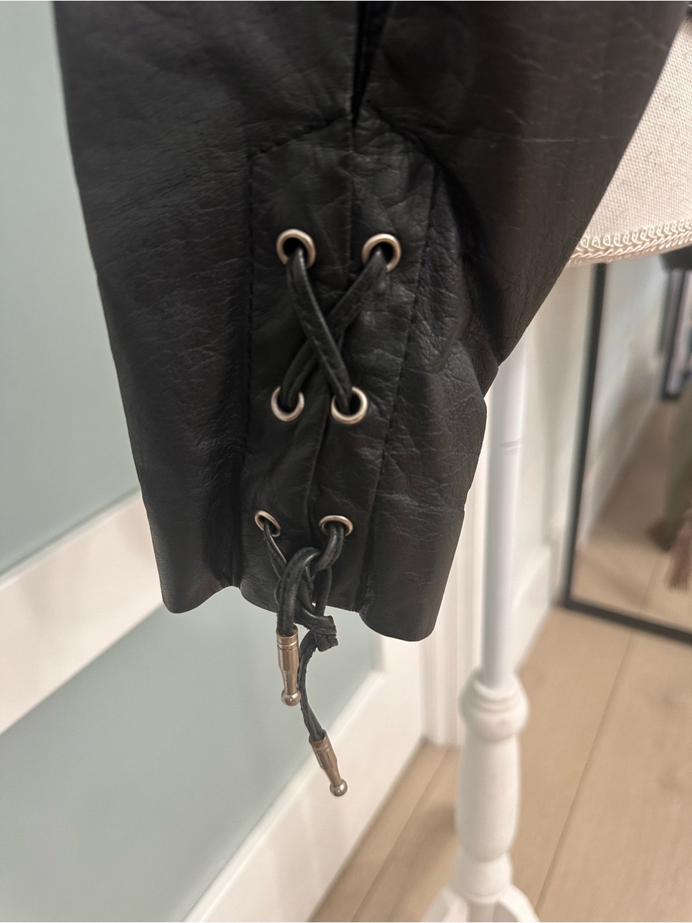Vintage Winlit Black Leather Fringe Moto Jacket SZ Medium Western Biker GUC - Picture 6 of 11